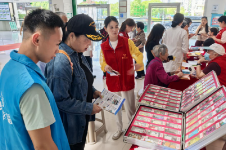 "医路同行 共筑防毒屏障"——禁毒宣传活动走进二医院