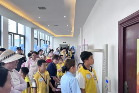 “快乐向阳 健康‘童’行”—— 怀化市志愿者协会与怀化市妇幼