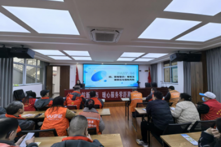 为城市“摆渡人”系上“安全带”！ 网约车司机、UU跑腿普法宣