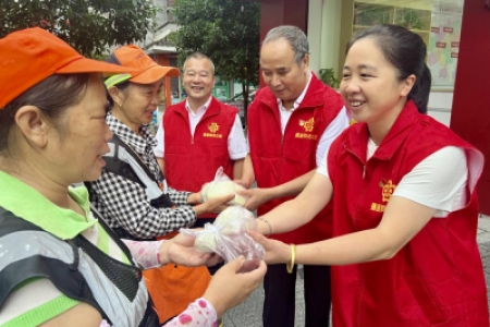 “爱心早餐”关爱环卫工人公益项目第九十二期
