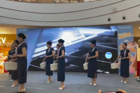 当好东道主，喜迎全球湘商大会—“集五福临门礼卡 展福地怀化风