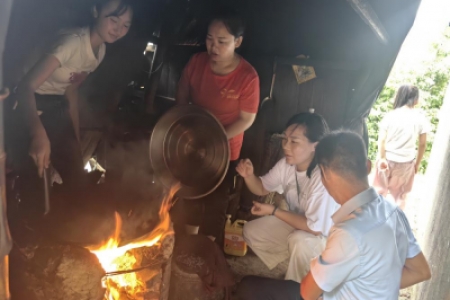 月捐助力  陪伴成长路