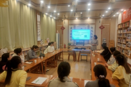 遇家庭生活困扰？怀化 市12345 热线心理咨询志愿服务台「心邻夜谈」沙龙来支招