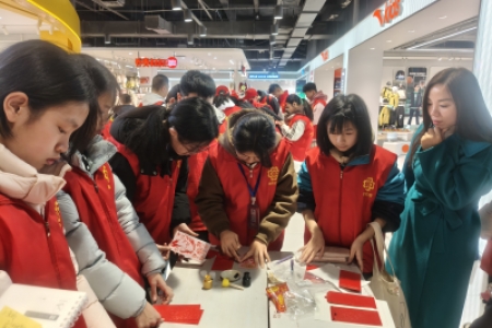 以爱致谢・致敬芳华——同心公益开展三八妇女节感恩主题活动​