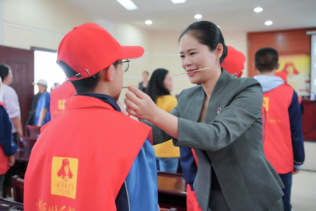 文明礼仪润于心，少年风采展于行