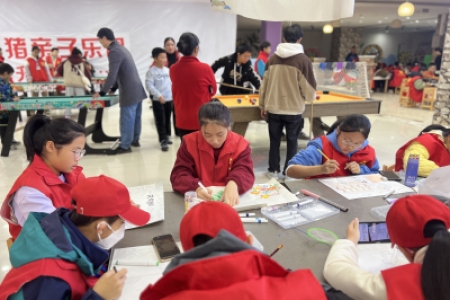 绘就民族团结画卷，共铸中华民族共同体意识