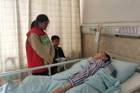 【雷锋青少年日记】—慰问之情 暖人心扉