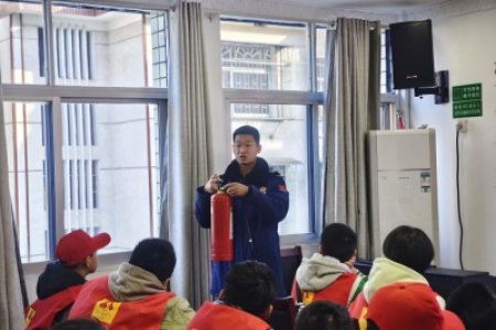 冬季安全讲座，筑牢用电防火“防护墙”