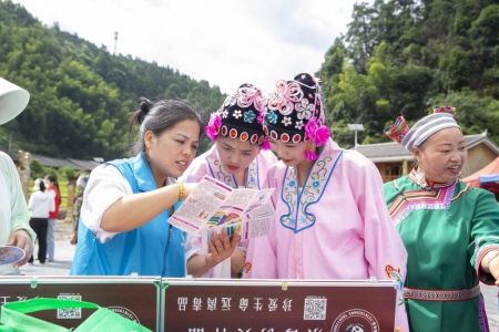 禁毒宣传助力“三下乡”活动