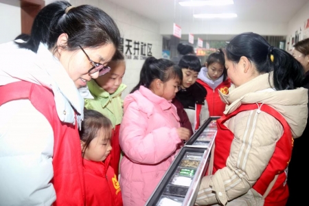 欢庆元宵佳节，禁毒宣传不松